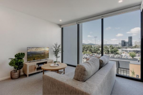 Cosy 1-Bed with Pool, Gym and Secure Parking